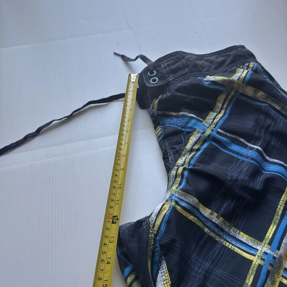 Speedo Men’s Board Swim Shorts Size M Black Blue Yellow Plaid Cargo Pocket